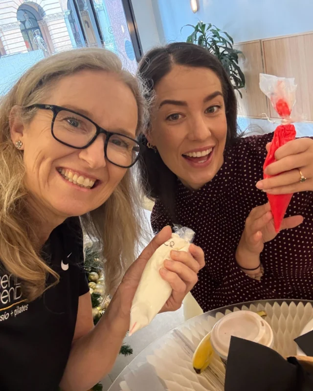 Our team had a blast decorating Christmas cookies today in the foyer of Challis House, courtesy of building management. With a view of the giant Martin Place Christmas tree outside, and carols in the Pilates studio, it definitely feels like Christmas is coming!#physiosydneycbd #BendAndMend #PhysioAndPilates #bendandmend #martinplacetree #martinplacechristmastree