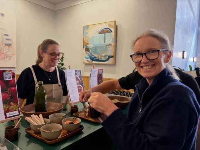Thanks to @abacus_group for creating this cute pop up “make your own” body scrub for Mother’s Day. Our Physios had fun creating a nice little treat for their mum! #littletreat #mothersday #bendandmend