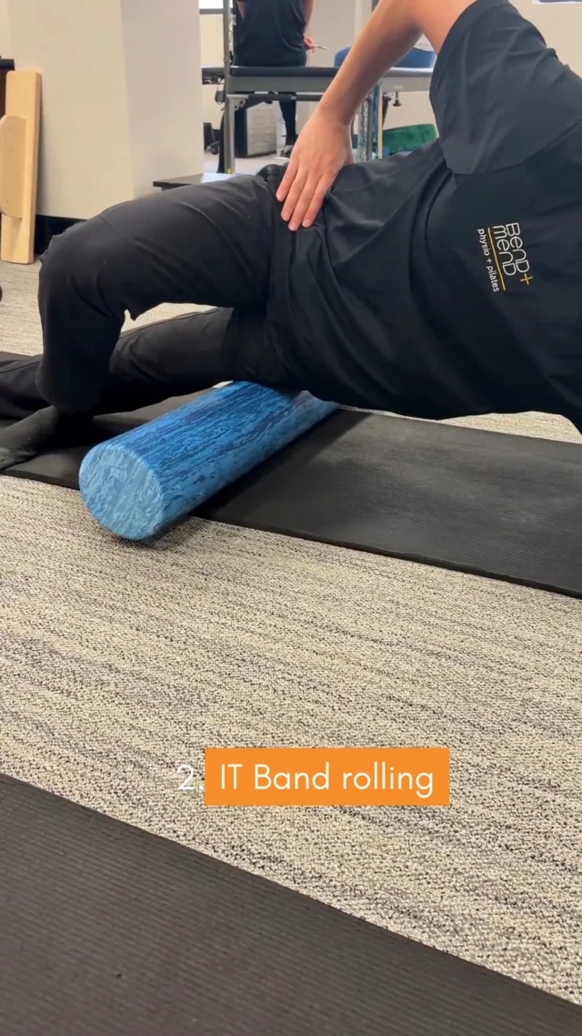 Tight hamstrings, calves or upper back? 🙋‍♂️ Our physio walks you through 4 foam roller moves you can do at home:1️⃣ Hamstring roll
2️⃣ IT band roll
3️⃣ Upper back mobility
4️⃣ Calf rollRoll slowly, breathe, and ease off if anything feels sharp. Aim for “good pressure”, not pain.Save this for your next stretch session.#sydneycbd #sydneycbdphysio #cbdphysio #sydneyphysio #sydneyphysiotherapy #physiosydney #sydneycbdpilates #sydneypilates #sydneycbdfitness #sydneycbdworkers #foamrolling #foamrollerexercises #physioapproved #bendandmend #sydneywellness